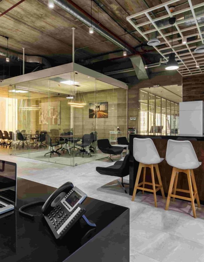 rsz_1rsz_best_offices_16312373526357_como_puede_ayudarte_la_telefonia_ip__y_una_oficina_virtual-min_1
